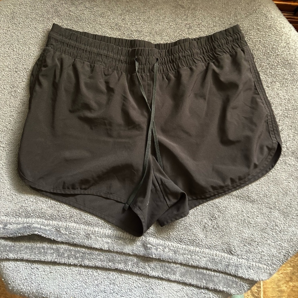 black activewear shorts